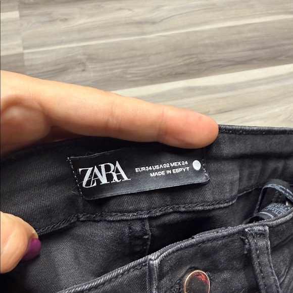 Zara Women's Dark wash Jeans size 2 - Picture 3 of 8